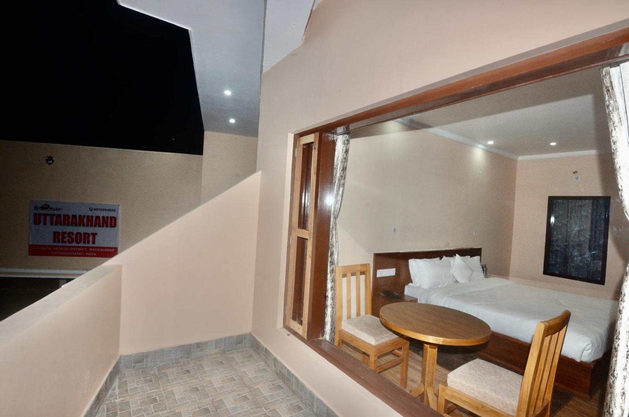 Uttarakhand Resort กอซานี ภายนอก รูปภาพ